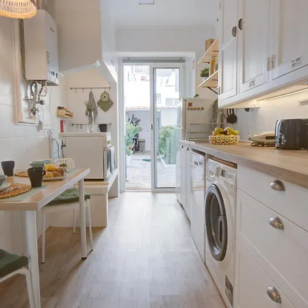 Апартаменты Casa Graziela, Jardim Privado E Totalmente Equipada Facil Acesso A Transportes *