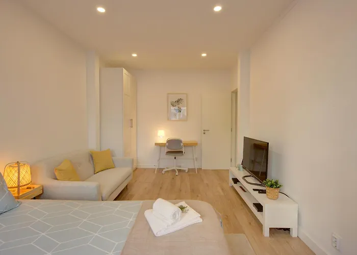 Casa Graziela, Jardim Privado E Totalmente Equipada Fácil Acesso A Transportes *