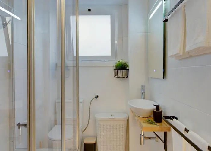 Casa Graziela, Jardim Privado E Totalmente Equipada Fácil Acesso A Transportes Lisboa